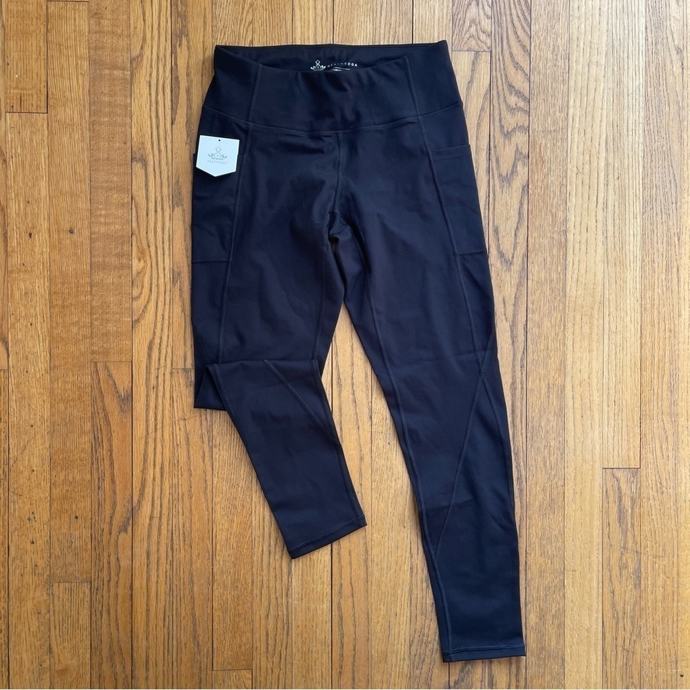 NEW Heathyoga Black Leggings Size Medium NWT